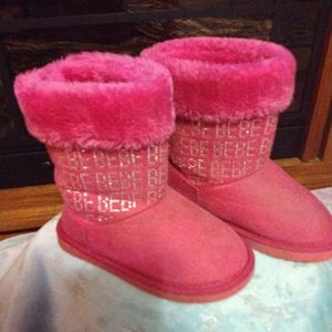 Bebe girl's size 1 pink and silver boots